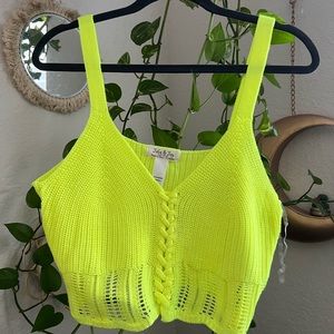 NEON YELLOW CROCHET CROP TOP